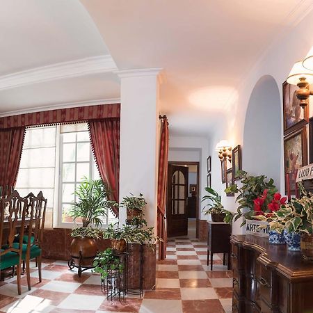 Bed and Breakfast Boutique house LujoPobre à Montilla Extérieur photo