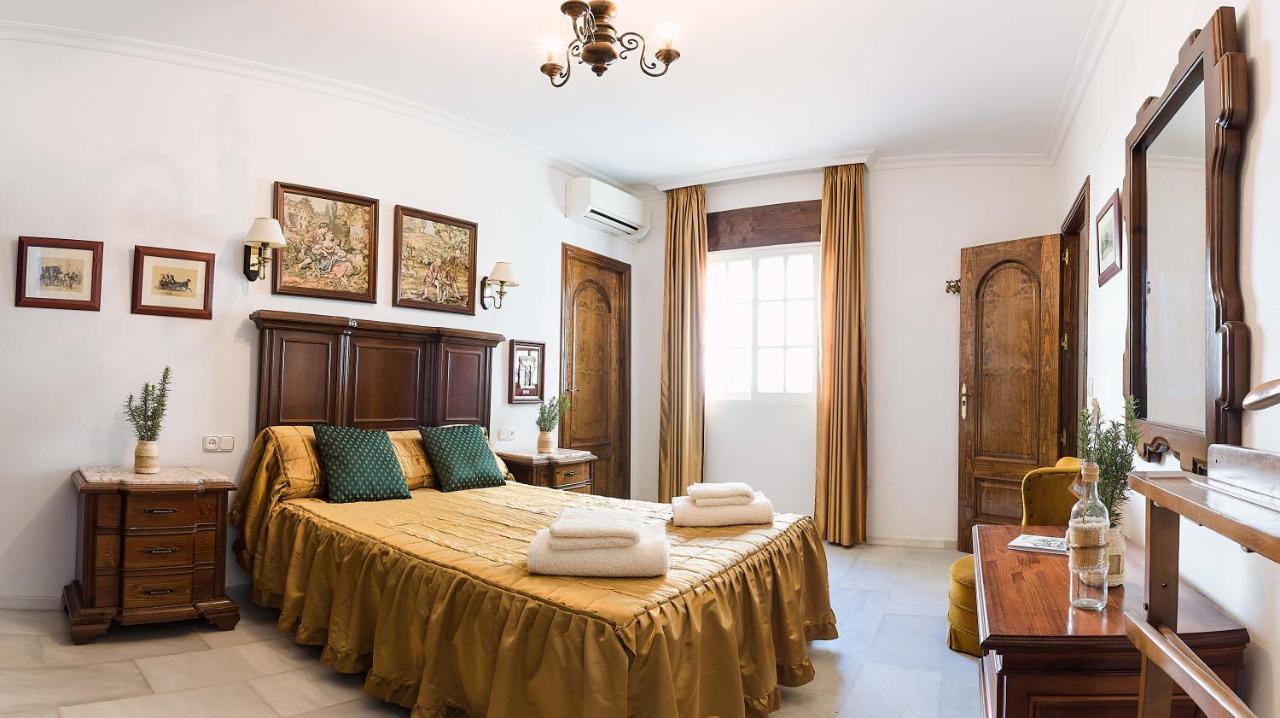 Bed and Breakfast Boutique house LujoPobre à Montilla Extérieur photo